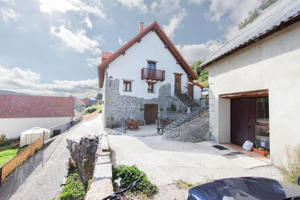 Casa Rural Enekoizar Abaurrea Alta Zewnętrze zdjęcie